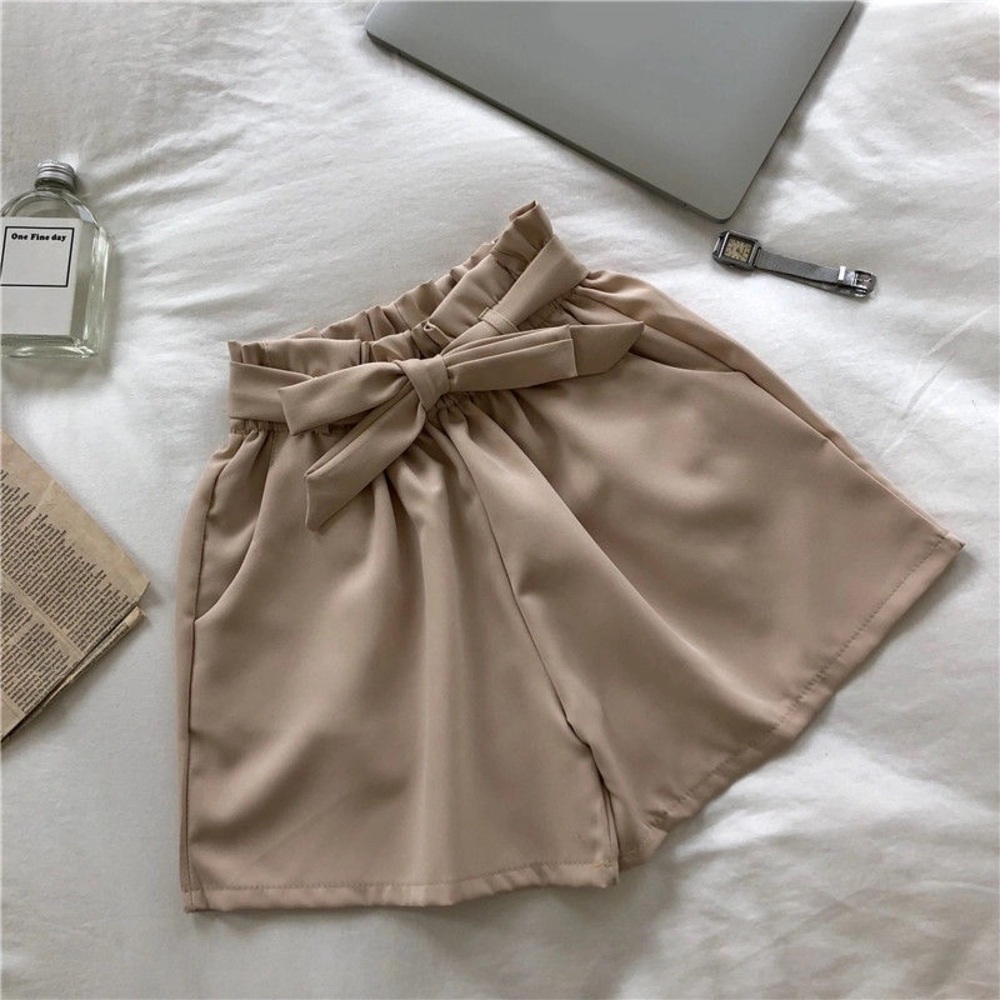 Belted Paperbag Shorts 🍦🌺🤍✨
